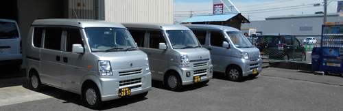 軽貨物の仕事:朝の積み込み風景
